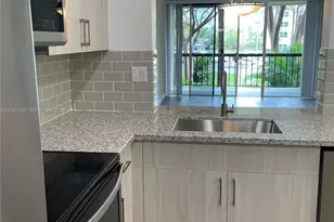10835 SW 112th Ave, Miami, FL 33176 - Photo 4