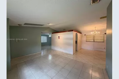 3262 SW 139th Pl, Miami, FL 33175 - Photo 4
