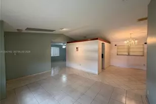 3262 SW 139th Pl, Miami, FL 33175 - Photo 4