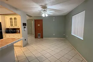 3262 SW 139th Pl, Miami, FL 33175 - Photo 6