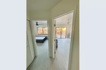 8010 NW 27th Pl #8010, Sunrise, FL 33322 - Photo 10