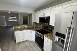 7439 W 22nd Ave, Hialeah, FL 33016 - Photo 4