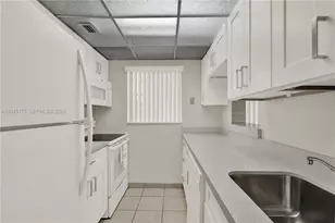 9390 W Flagler St, Miami, FL 33174 - Photo 16
