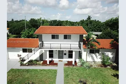 17880 NE 13th Ave, North Miami Beach, FL 33162 - Photo 2