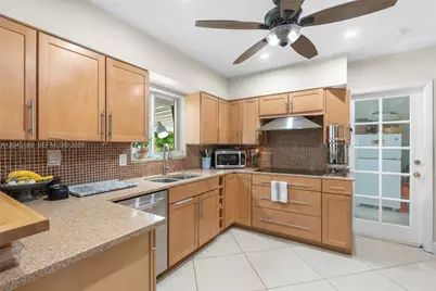 2601 NE 27th Way #0, Fort Lauderdale, FL 33306 - Photo 20