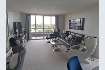 555 NW 4th Ave #4250, Boca Raton, FL 33432 - Photo 4