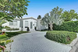 9040 Carlyle Ave, Surfside, FL 33154 - Photo 4