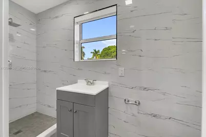 13415 NW 22nd Ave, Miami, FL 33167 - Photo 20