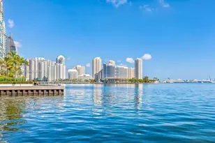 1300 Brickell Bay Dr, Miami, FL 33131 - Photo 12