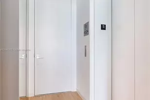 8701 Collins Ave, Miami Beach, FL 33154 - Photo 22