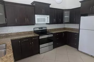 12335 SW 193rd St, Miami, FL 33177 - Photo 6