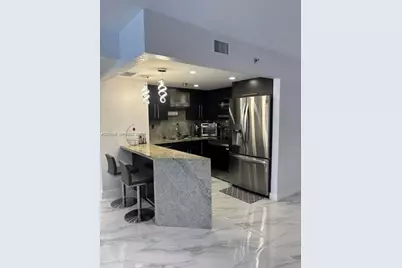 9686 Fontainebleau Blvd #504, Miami, FL 33172 - Photo 6