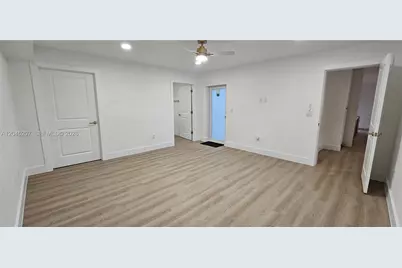1233 SW Avenue C Pl, Belle Glade, FL 33430 - Photo 8