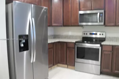 13900 Lake Placid Ct #A24, Miami Lakes, FL 33014 - Photo 2