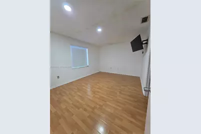8905 NW 121 St #0, Hialeah, FL 33018 - Photo 8