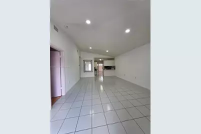 8905 NW 121 St #0, Hialeah, FL 33018 - Photo 4