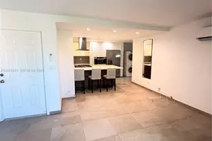 360 Meridian Ave, Miami Beach, FL 33139 - Photo 4