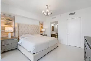 475 Brickell Ave, Miami, FL 33131 - Photo 10