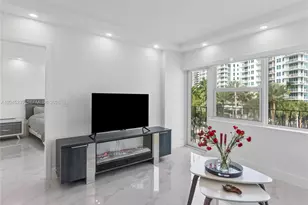 3250 NE 28th St, Fort Lauderdale, FL 33308 - Photo 2