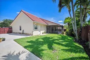 4870 Hawkes Bluff Ave, Davie, FL 33331 - Photo 30