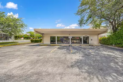 9465 SW 56th St, Miami, FL 33165 - Photo 1