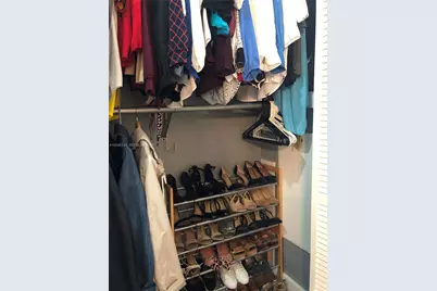 253 NE 2nd St #218, Miami, FL 33132 - Photo 24