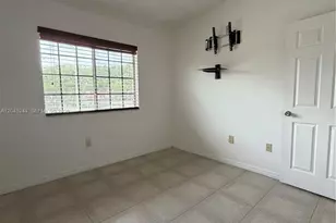 13302 SW 152nd St, Miami, FL 33177 - Photo 2