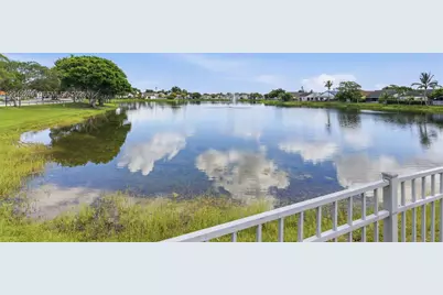 8165 NW 187th Ter, Hialeah, FL 33015 - Photo 24
