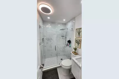 734 W 32nd St #734, Hialeah, FL 33012 - Photo 16