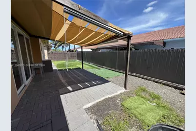 8842 NW 142nd Ln, Miami Lakes, FL 33018 - Photo 28