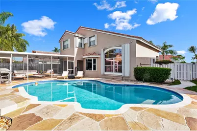 18910 NW 10th Ter, Pembroke Pines, FL 33029 - Photo 8
