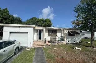 9025 NW 9th Ct, Miami, FL 33150 - Photo 2