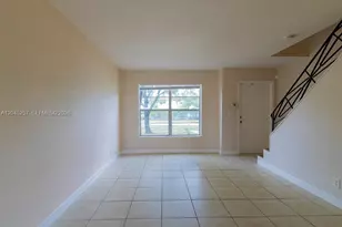 4648 NW 9th Dr, Plantation, FL 33317 - Photo 2