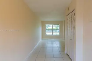 4648 NW 9th Dr, Plantation, FL 33317 - Photo 4