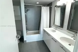 92 SW 3rd St, Miami, FL 33130 - Photo 10