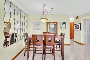 700 NE 14th Ave, Hallandale Beach, FL 33009 - Photo 8