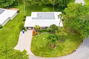 908 Cypress Terrace, Pompano Beach, FL 33069 - Photo 8