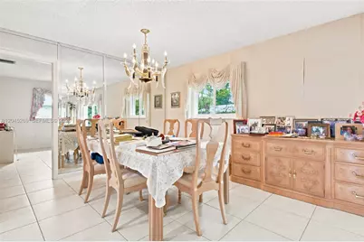 908 Cypress Ter #V57, Pompano Beach, FL 33069 - Photo 16