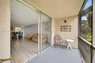 2571 Aragon Blvd, Sunrise, FL 33322 - Photo 8