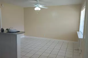 1433 SW 24th Ct, Fort Lauderdale, FL 33315 - Photo 2