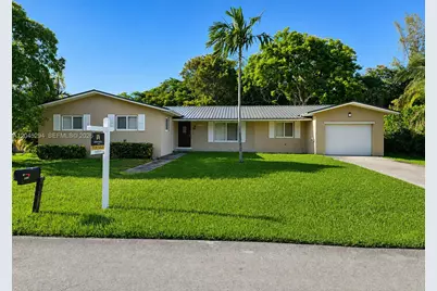 10521 SW 125th St, Miami, FL 33176 - Photo 1