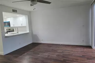 2810 SW 87th Ave, Davie, FL 33328 - Photo 6