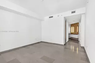 88 SW 7th St, Miami, FL 33130 - Photo 14