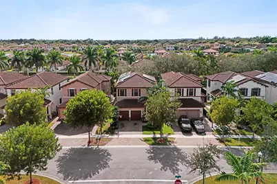 2502 NE 1st St #0, Homestead, FL 33033 - Photo 2