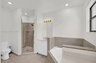 2502 NE 1st St, Homestead, FL 33033 - Photo 38