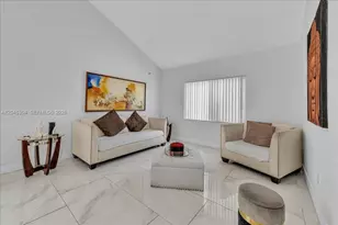 5542 NW 190th Ln, Miami Gardens, FL 33055 - Photo 8