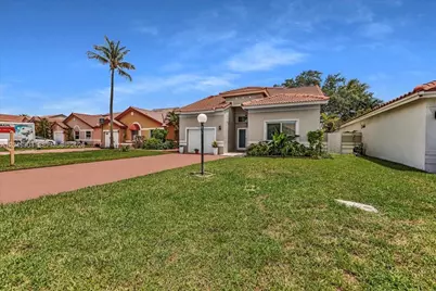 5542 NW 190th Ln, Miami Gardens, FL 33055 - Photo 4