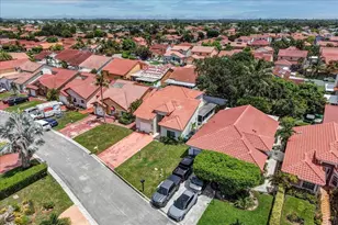 5542 NW 190th Ln, Miami Gardens, FL 33055 - Photo 4