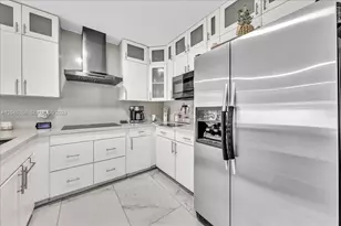 5542 NW 190th Ln, Miami Gardens, FL 33055 - Photo 16
