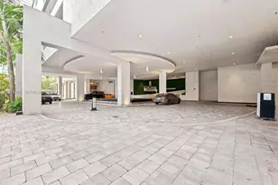 1050 Brickell Ave, Miami, FL 33131 - Photo 30